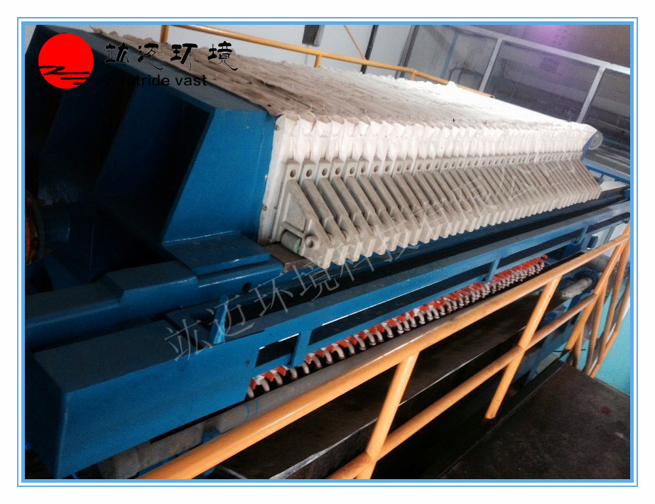 自动拉板压滤机